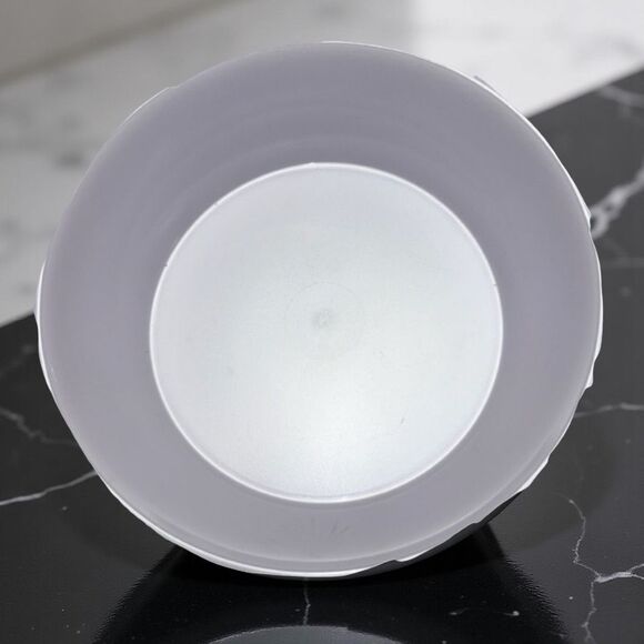 3 Covered Light Lilac Tupperware Bowls 2 Sizes - Picture 3 of 4